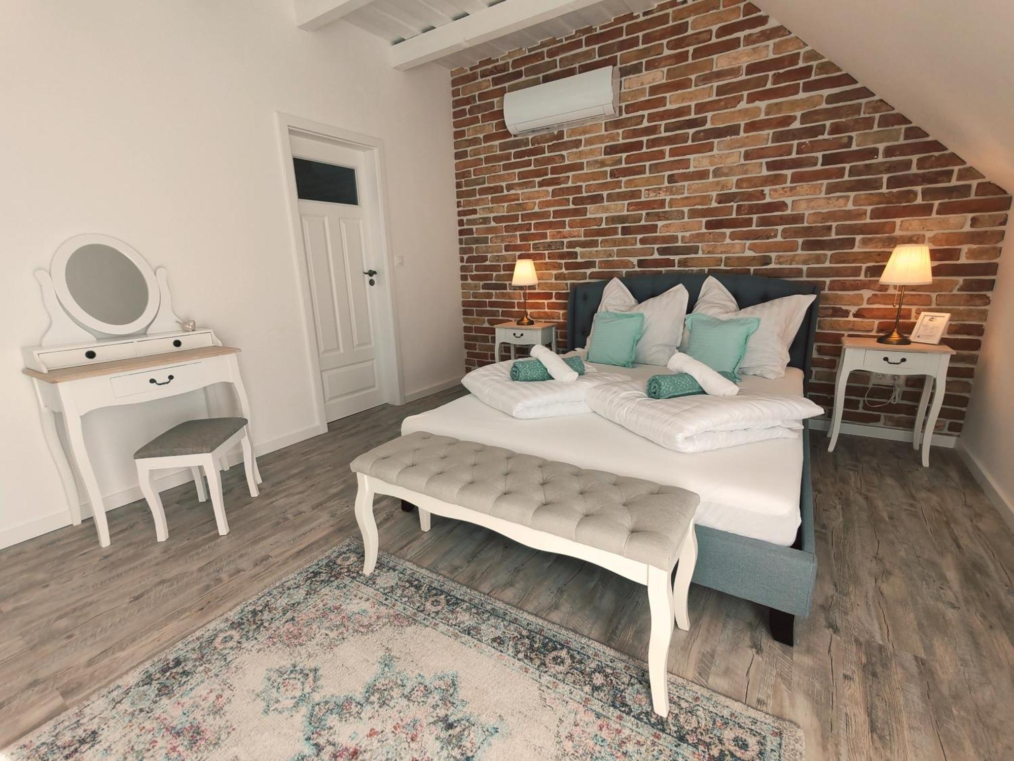 Elisoria Superiors Hotel Cserszegtomaj Buitenkant foto